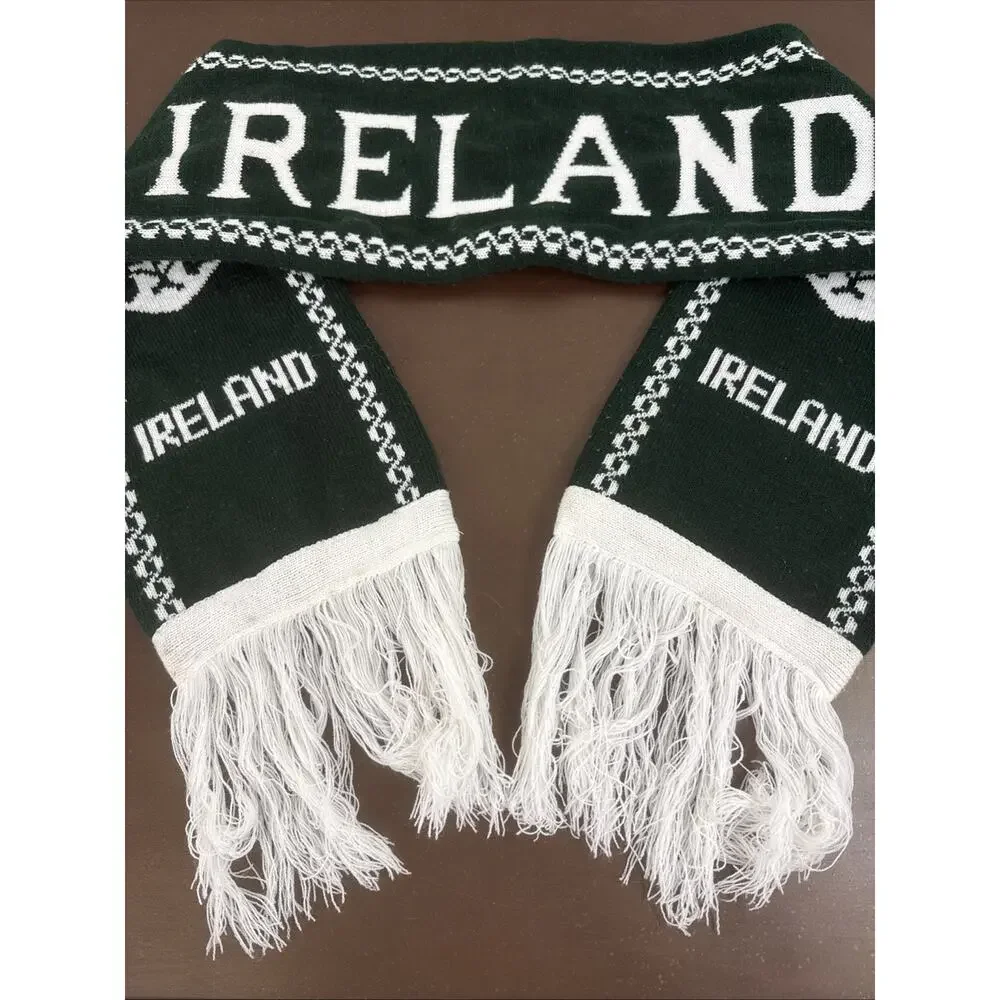 Ireland Shamrock Celtic Knit Scarf Green White Heavy Winter Fringe Souvenir